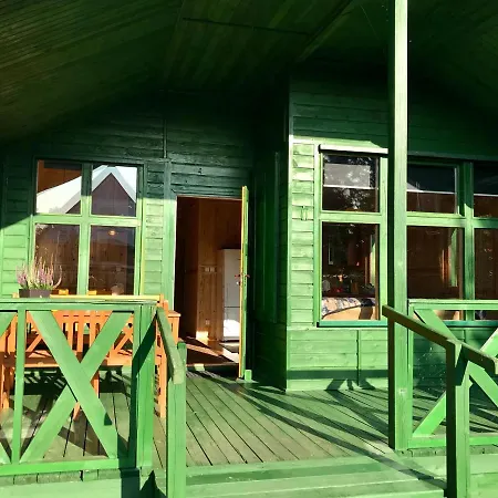 Domek Green Dzwirzyno 度假居 *
